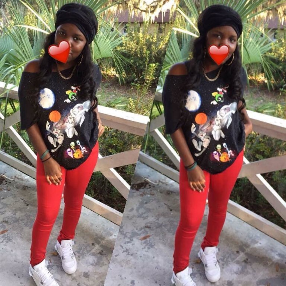 Meet your Posher, Maya